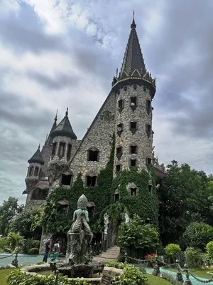 замък Равадиново Изкуството на Джън-Шан-Жен